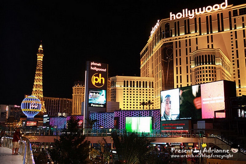 1367761662 2602691331