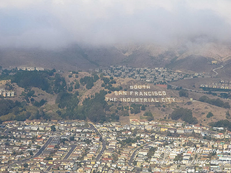 1367659800 1896973004