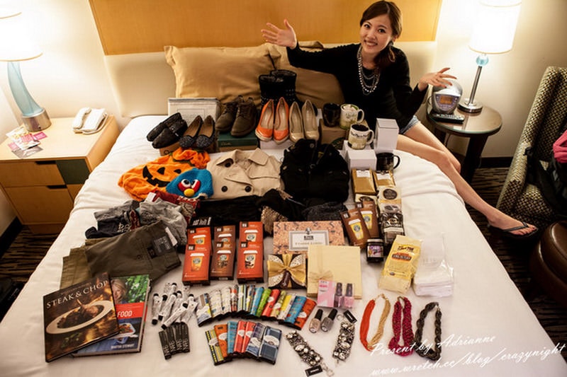 1367658255 3722778412