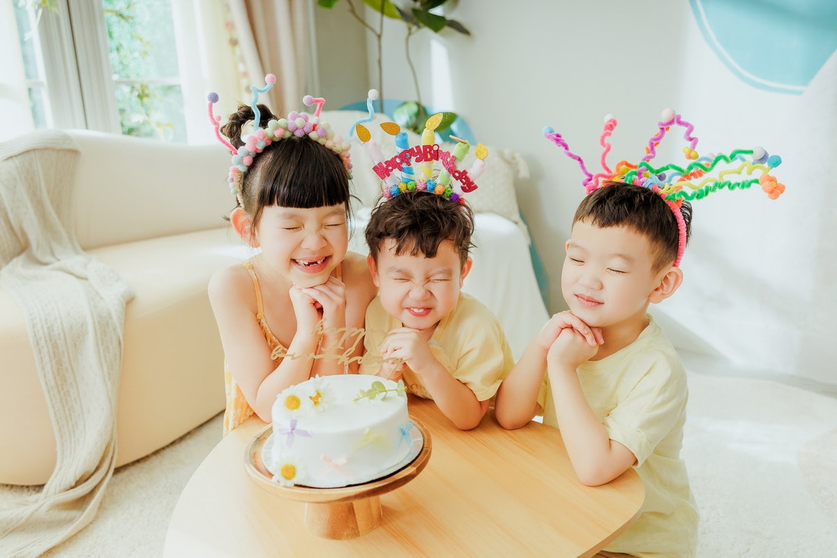 【團購】BabyPure寶寶寫真及全家福 三種團購方案最高現省$4140 (至3/23 23:59止 ) 一年一團別錯過