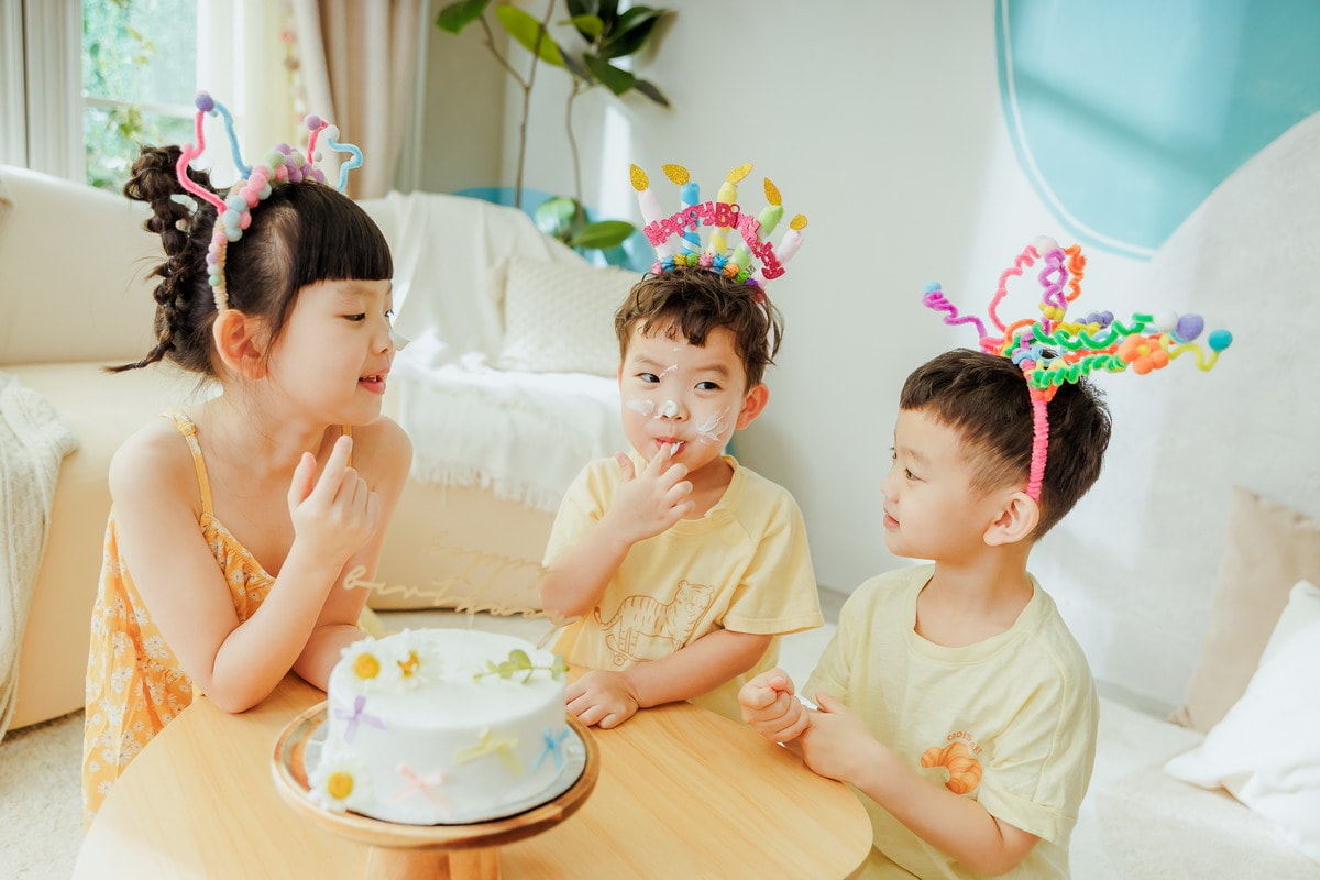 【團購】BabyPure寶寶寫真及全家福 三種團購方案最高現省$4140 (至3/23 23:59止 ) 一年一團別錯過