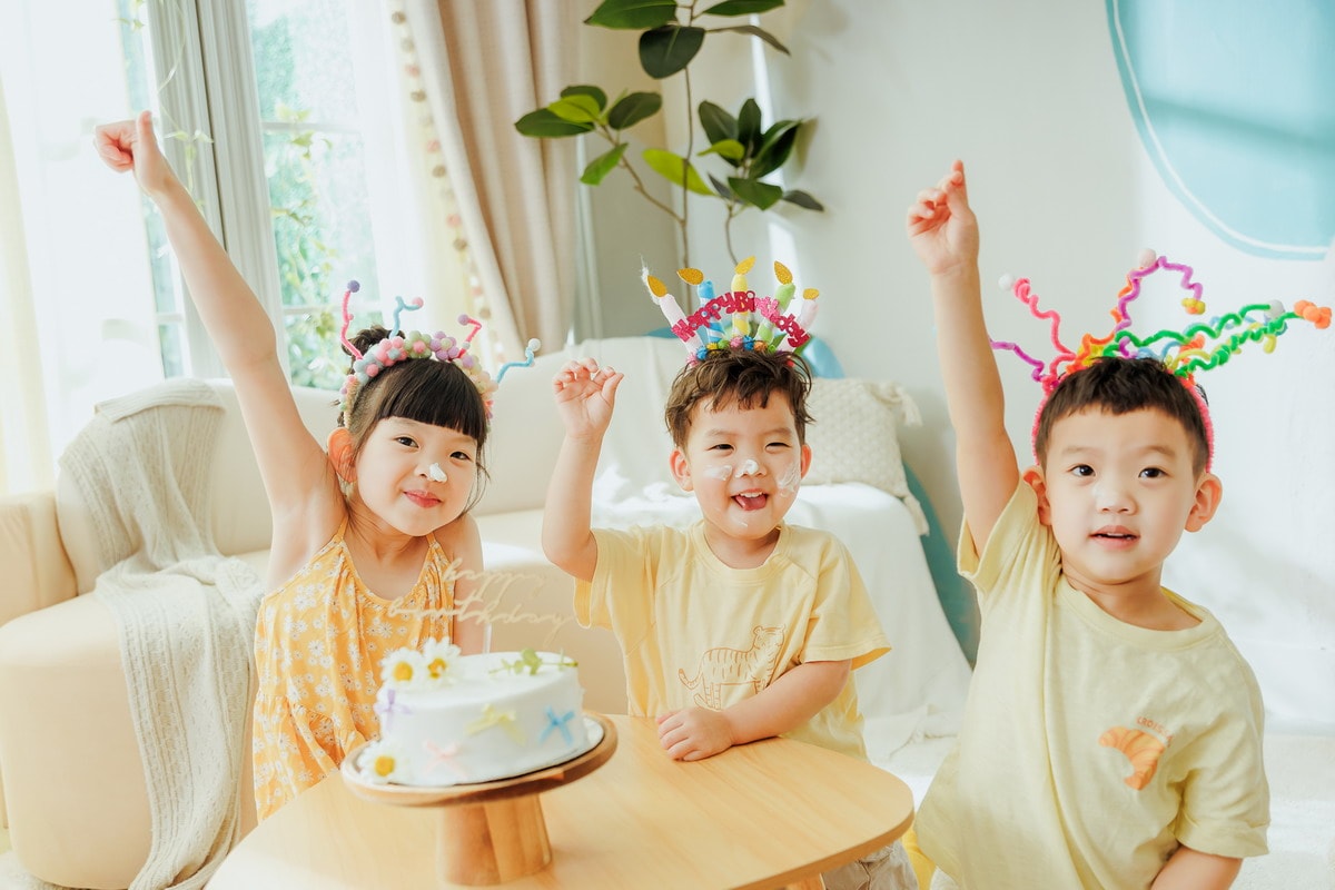 【團購】BabyPure寶寶寫真及全家福 三種團購方案最高現省$4140 (至3/23 23:59止 ) 一年一團別錯過