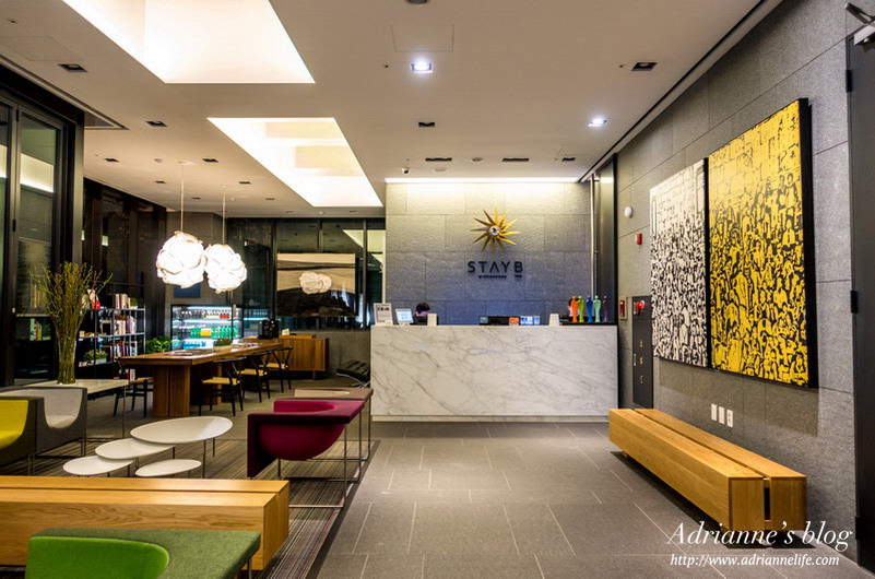 【首爾住宿推薦】(203/330)乙支路3街－明洞Stay B飯店(Stay B Hotel Myeongdong)，離2.3.4號線步行5分鐘/設計新穎/房價低/機場巴士直達/內有地圖