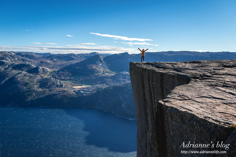 【挪威自由行】Day9 挪威三大岩石之一的聖壇岩(Perikestolen)一日團資訊及行程→ 斯塔萬格(stavanger)舊城區慢遊→ Big Horn Steak House 牛排館