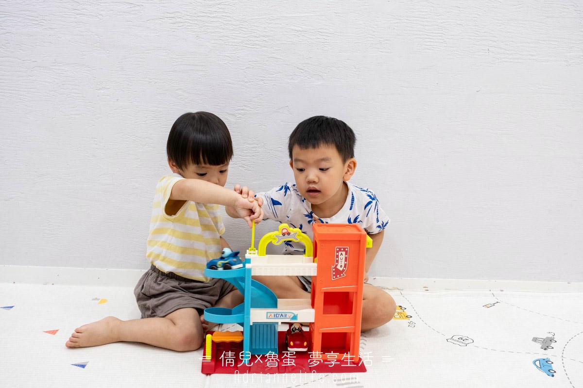 【團購】讓孩子越玩越聰明！美國 B.toys感統/音樂玩具/Mamas&Papas養成椅 最低6折優惠(下次開團2026/9/1 )一年一團